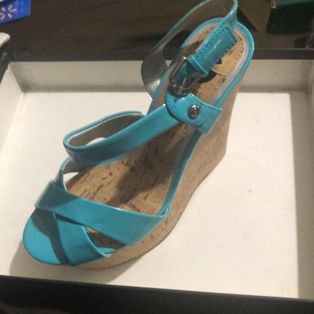 Guess heels